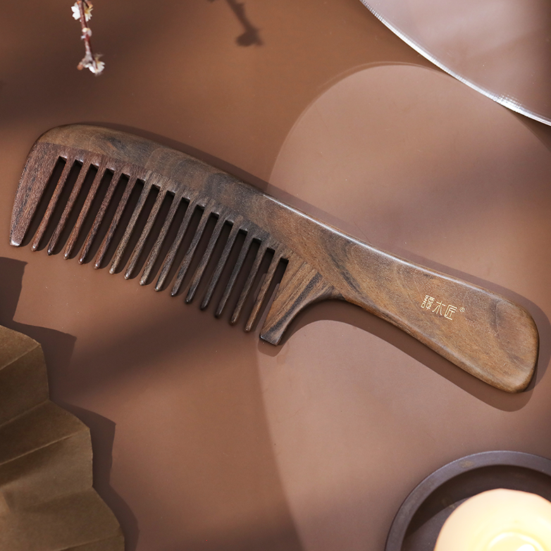 Long Handle, wide tooth comb